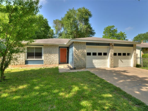 Photo of 3211 Paisano TRL, Austin, TX 78745 (MLS # 2395245)