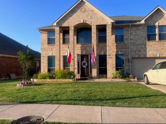 828 PEACH LN, BURLESON, TX 76028 - Image c6caeb3bf9689a6fb9d0dc3bf74c2409/1035832592