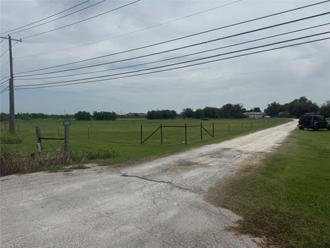 Tiny photo for 5807 Cele RD, Pflugerville, TX 78660 (MLS # 8265569)
