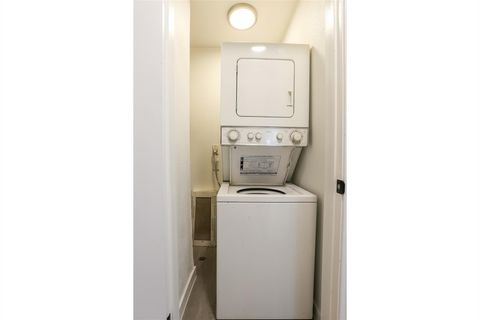 Tiny photo for 203 E 31st ST #104, Austin, TX 78705 (MLS # 9750960)