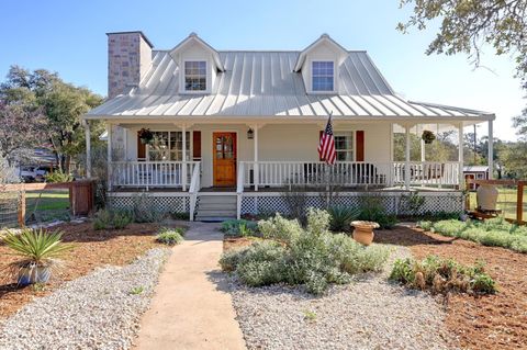 384 Sunset RDG Blanco TX 78606