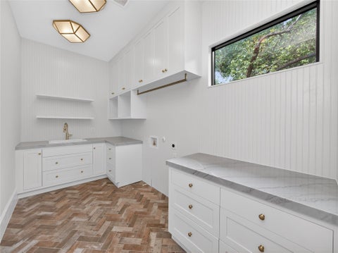 Tiny photo for 5 Scott Crescent Cres, Austin, TX 78703 (MLS # 7844293)