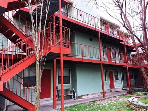 Photo of 4405 Avenue A Ave #17, Austin, TX 78751 (MLS # 7053831)