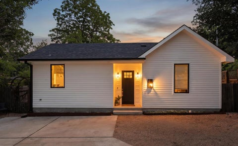 Photo of 2216 Lindell Ave #2, Austin, TX 78704 (MLS # 8962811)