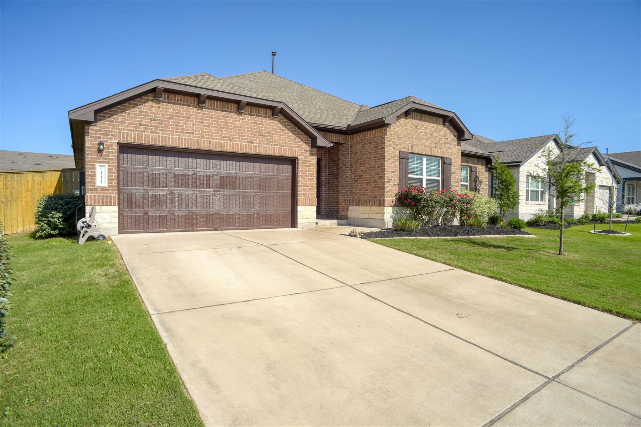 111 Joseph Hawkins LN
