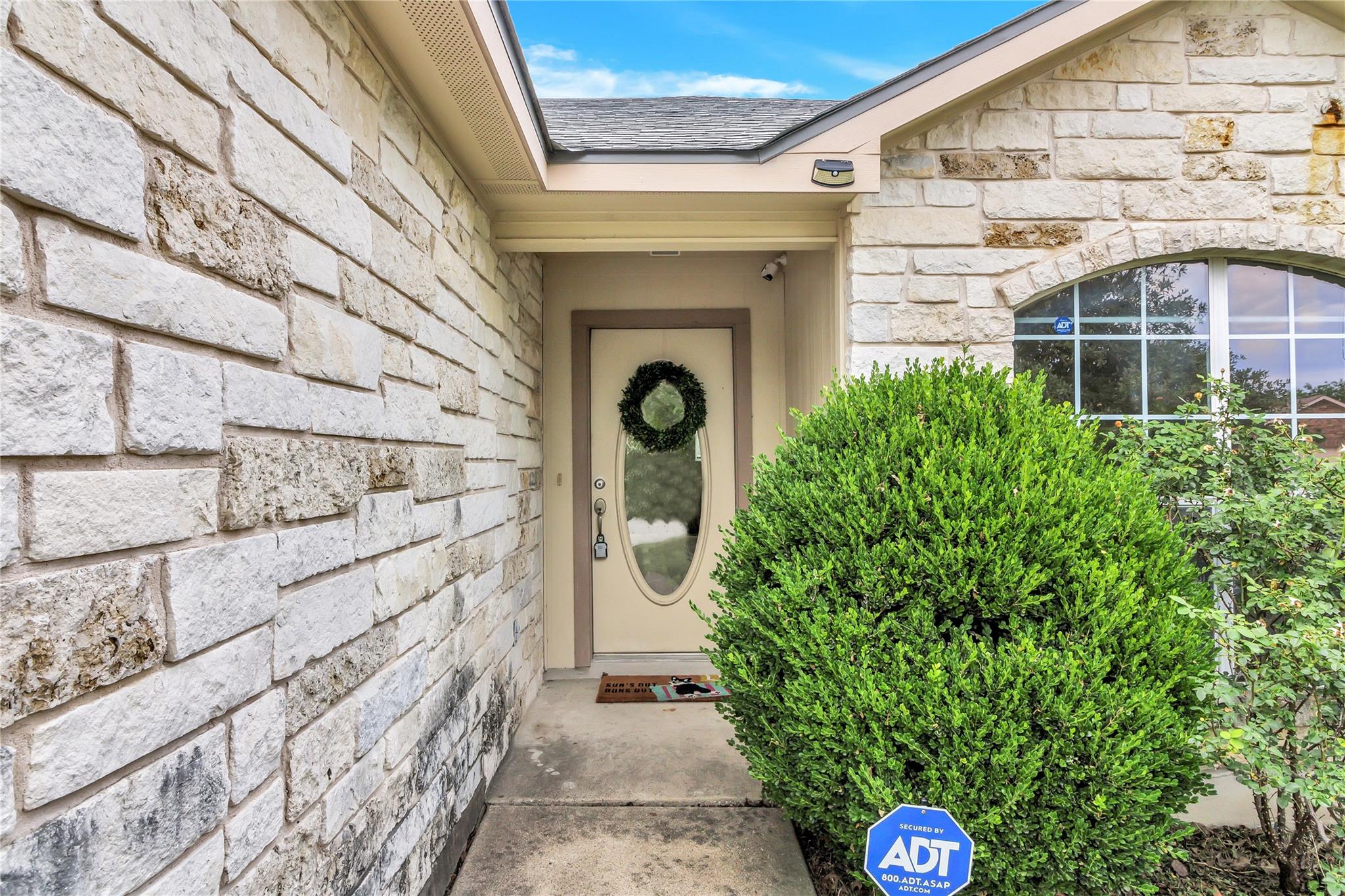 325 Moonstone DR