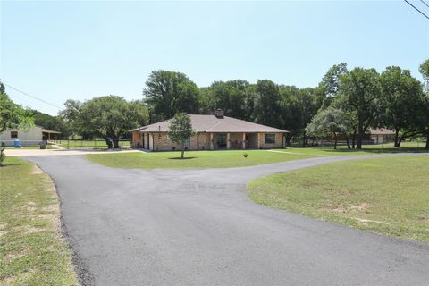 221 County Road 4748 Kempner TX 76539