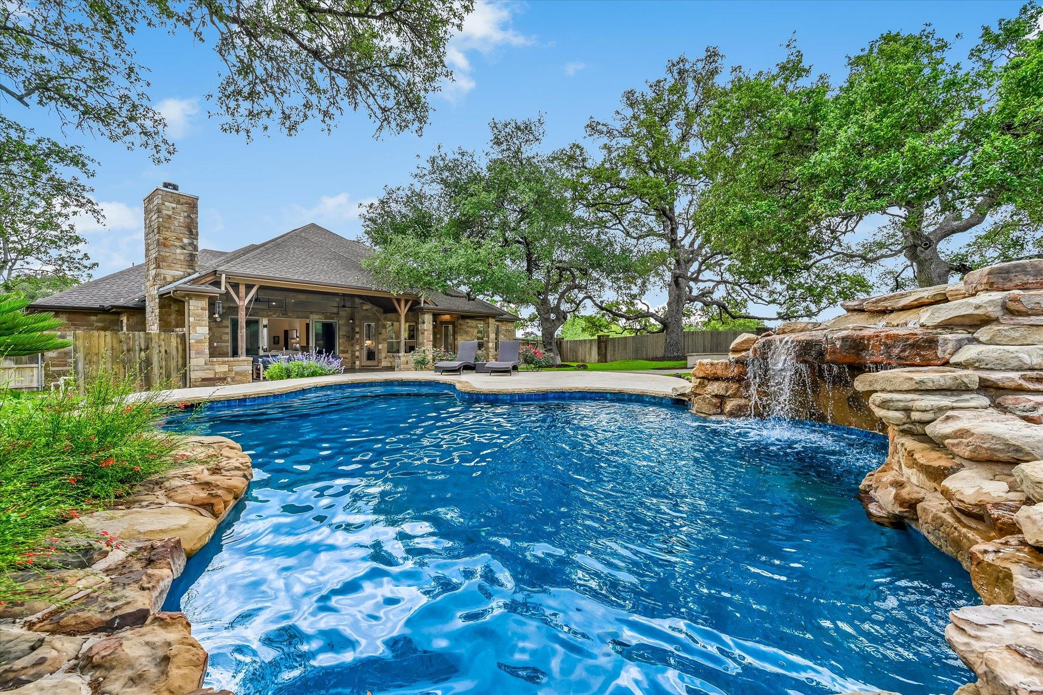 320 Ruby Ranch RD