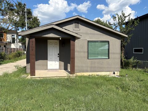 Photo of 1709 Deloney ST, Austin, TX 78721 (MLS # 1559946)