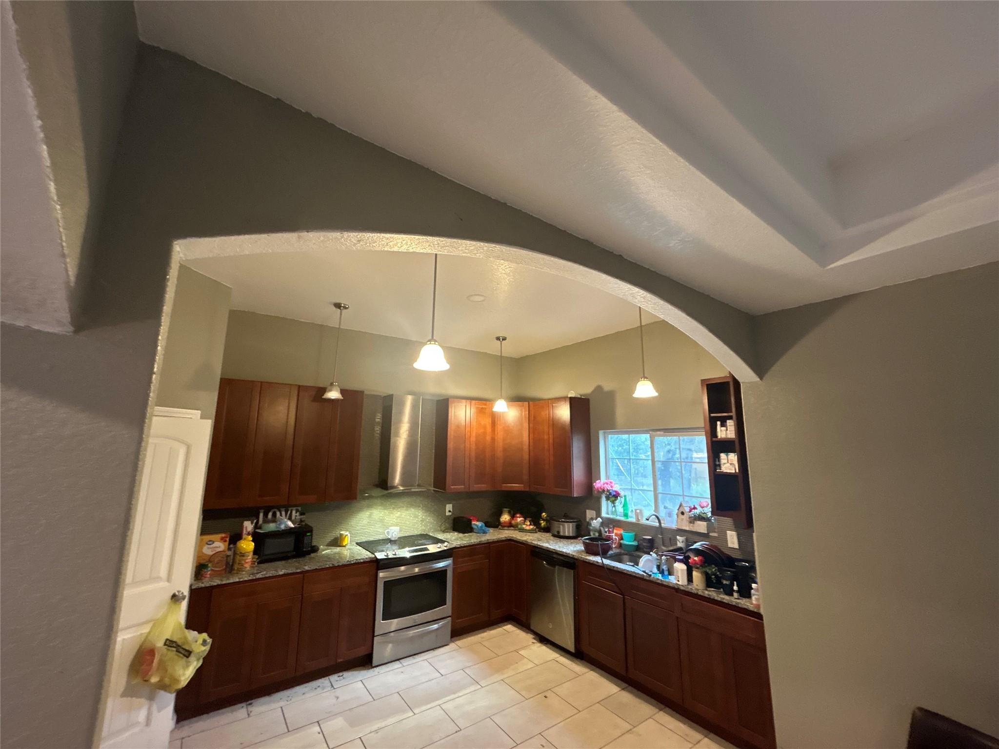 3907 Waterwood Pass DR