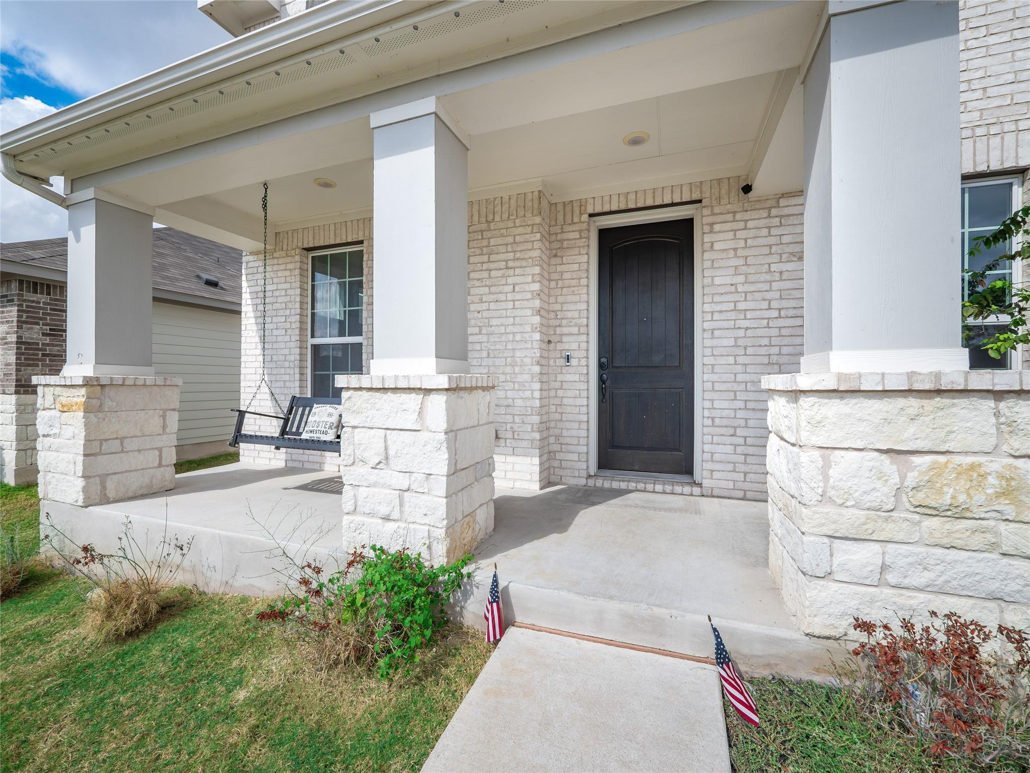 311 Bear Oak ST