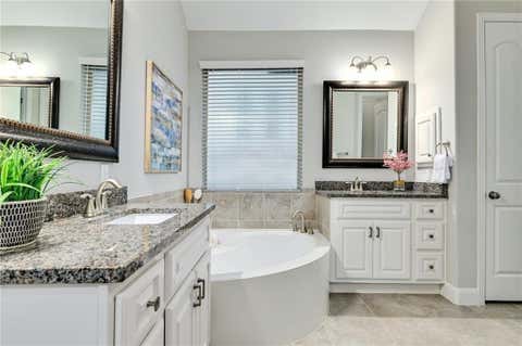 Tiny photo for 204 Maxwell WAY, Austin, TX 78738 (MLS # 9821513)