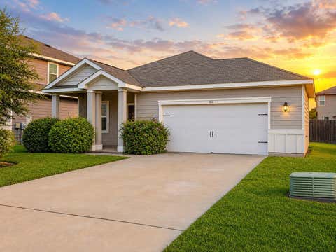 Photo of 850 Bunton Reserve BLVD, Kyle, TX 78640 (MLS # 5847601)
