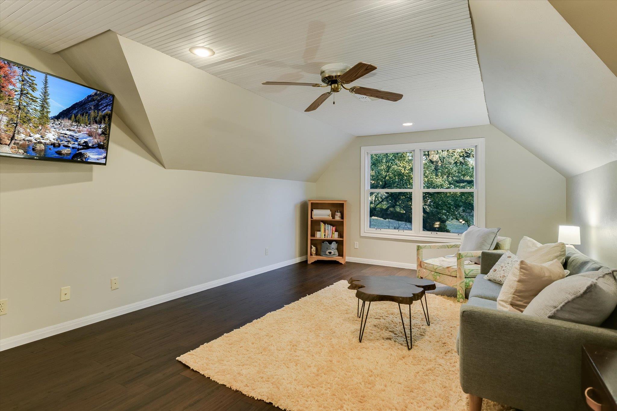 Wimberley, Texas 78676, United States, 3 Bedrooms Bedrooms, ,4 BathroomsBathrooms,Residential,Active,79645
