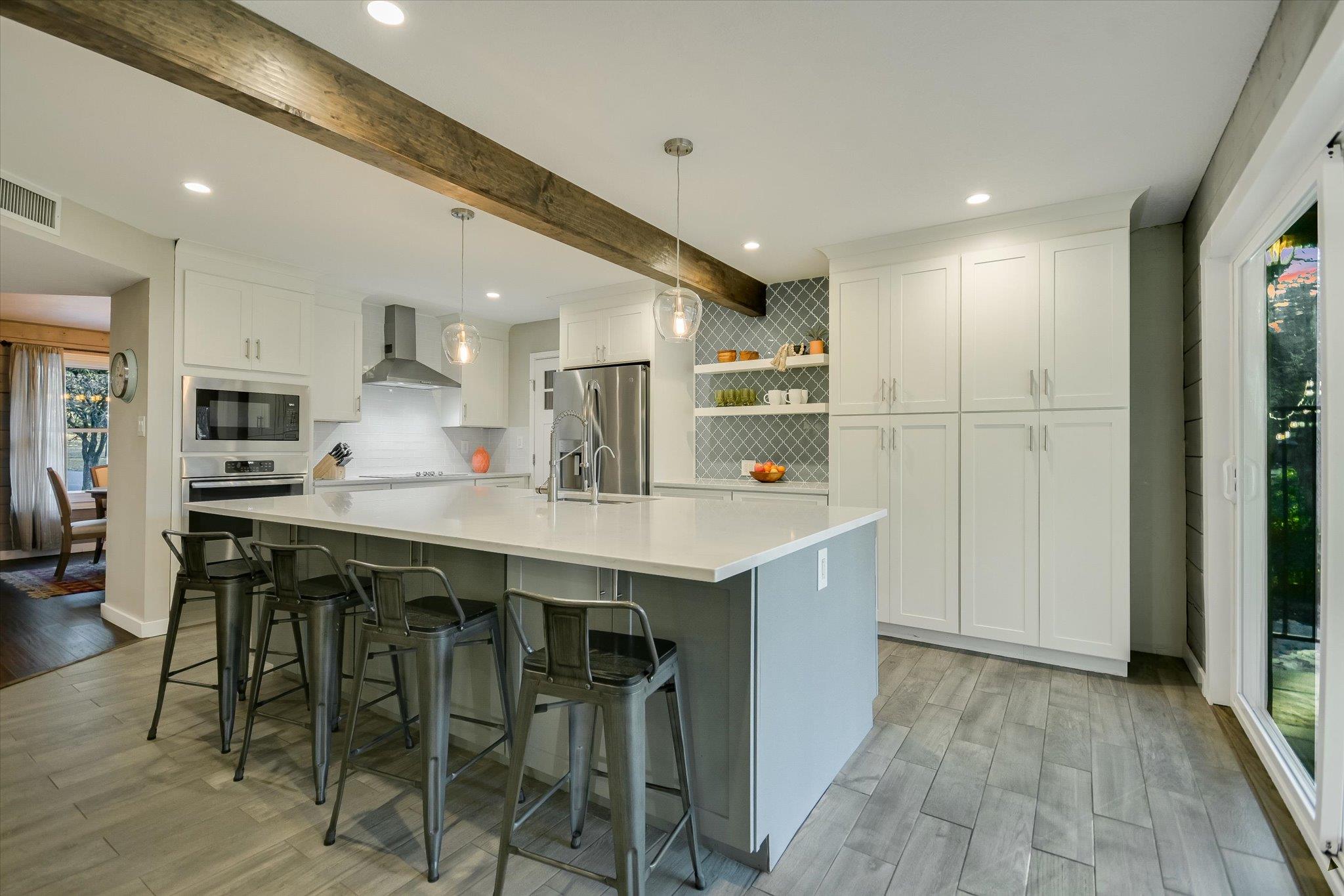 Wimberley, Texas 78676, United States, 3 Bedrooms Bedrooms, ,4 BathroomsBathrooms,Residential,Active,79645