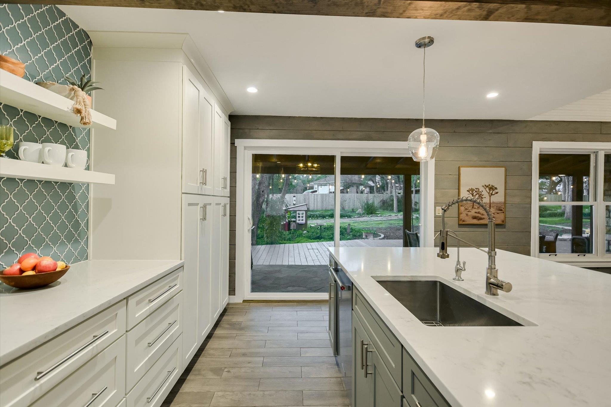 Wimberley, Texas 78676, United States, 3 Bedrooms Bedrooms, ,4 BathroomsBathrooms,Residential,Active,79645