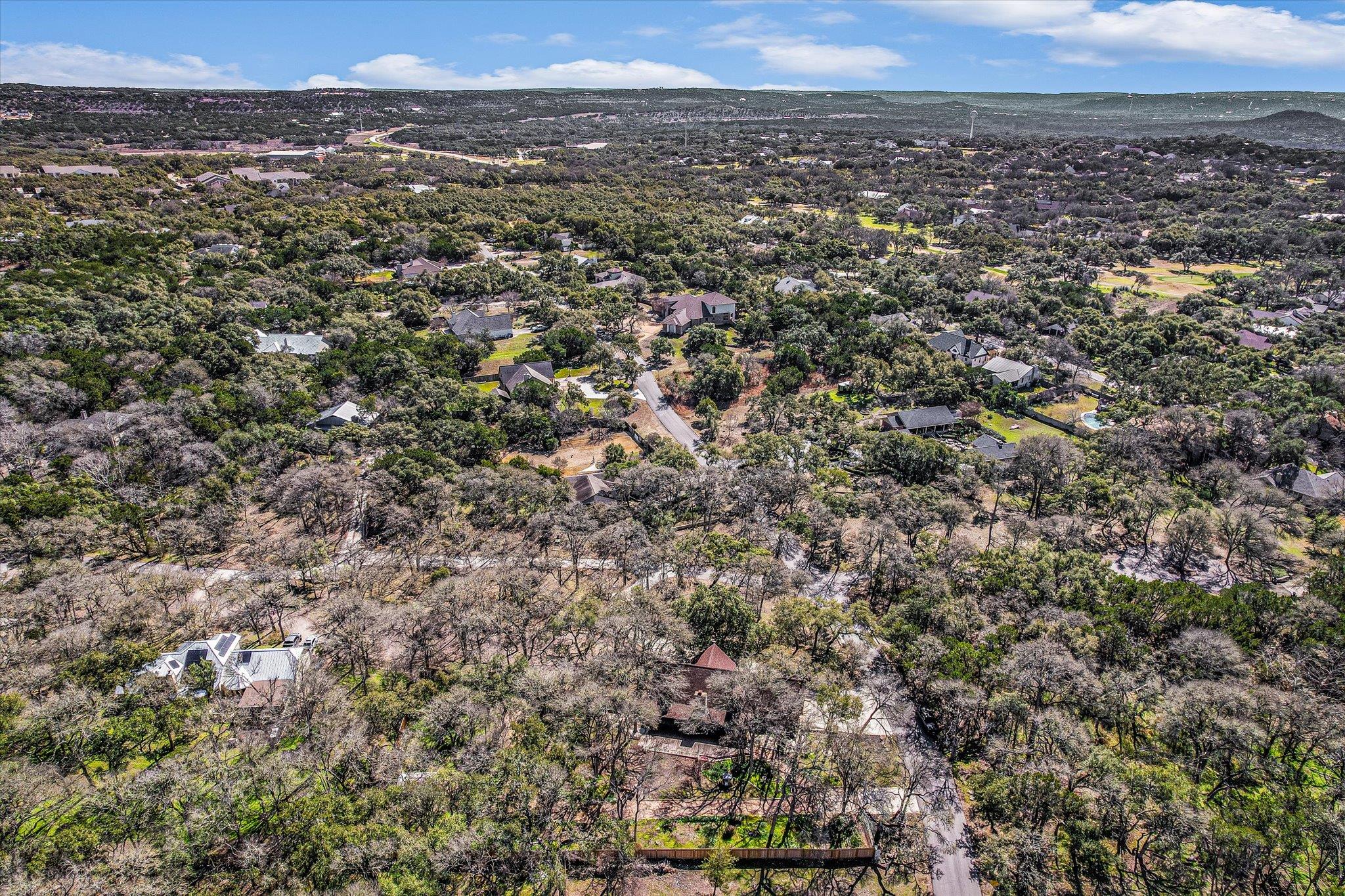 Wimberley, Texas 78676, United States, 3 Bedrooms Bedrooms, ,4 BathroomsBathrooms,Residential,Active,79645