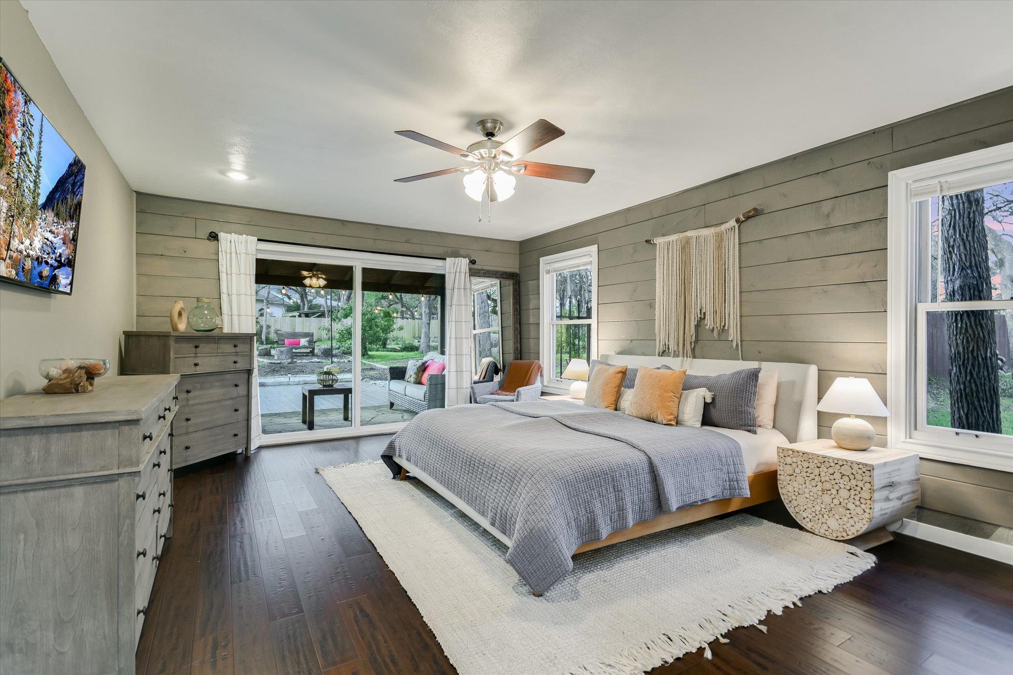 Wimberley, Texas 78676, United States, 3 Bedrooms Bedrooms, ,4 BathroomsBathrooms,Residential,Active,79645