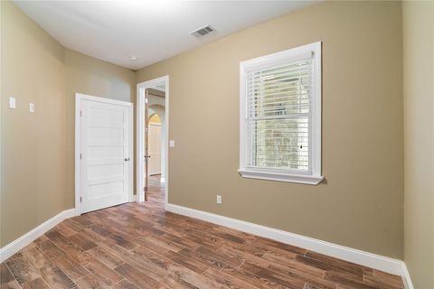Tiny photo for 20000 Columbus LN, Lago Vista, TX 78645 (MLS # 3442061)