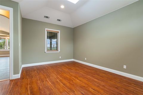Tiny photo for 20000 Columbus LN, Lago Vista, TX 78645 (MLS # 3442061)