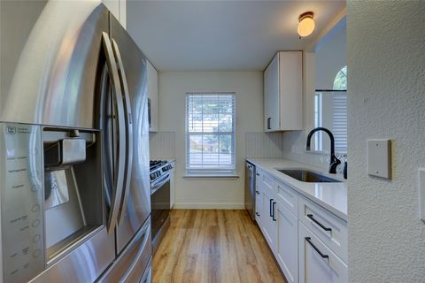 Tiny photo for 5005 Acorn Grove CT, Austin, TX 78744 (MLS # 1559684)