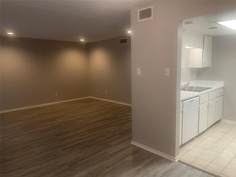 Tiny photo for 2401 NW Leon ST #110, Austin, TX 78705 (MLS # 7166787)