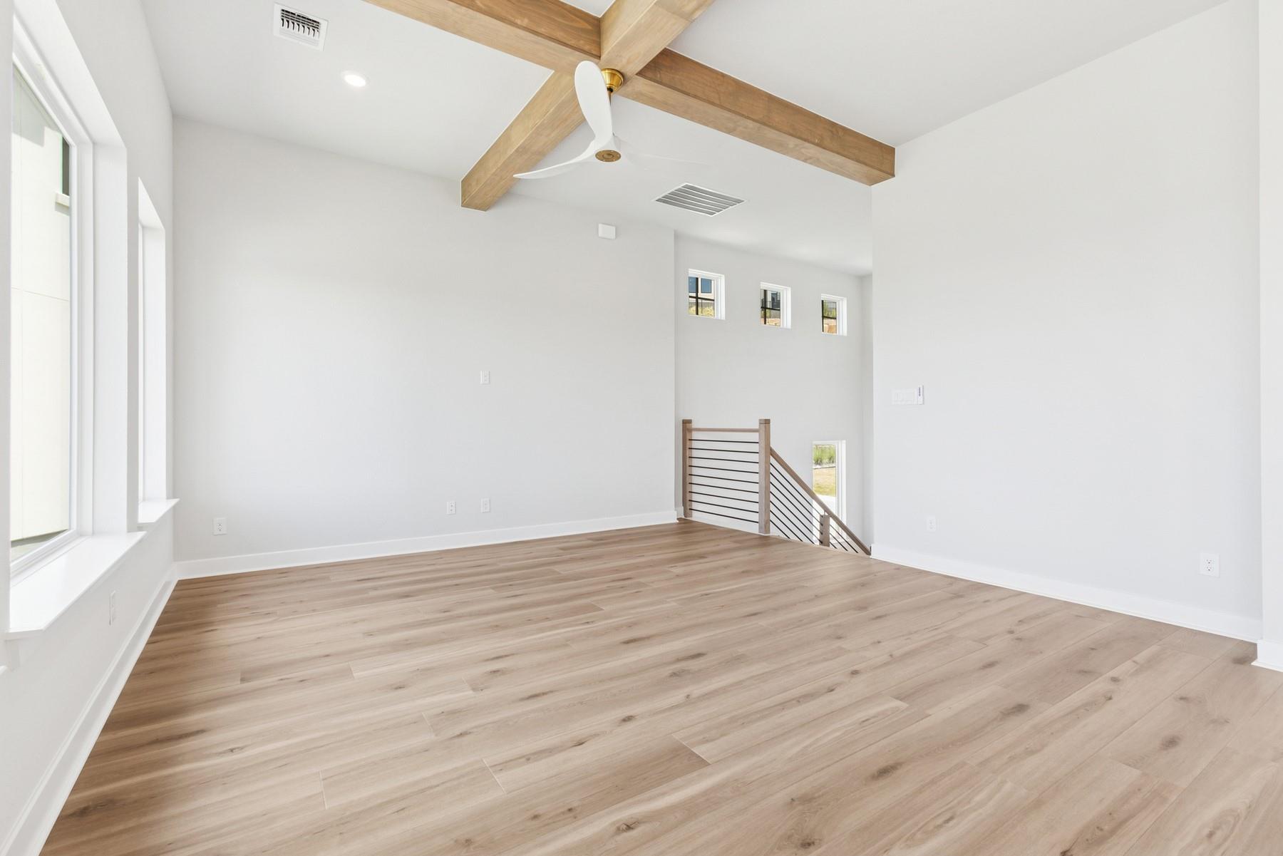 2 Maybury WAY