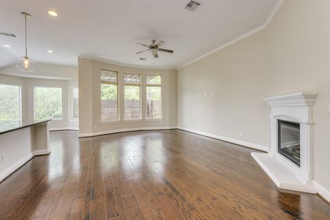 Tiny photo for 16012 La Rosa DR, Austin, TX 78738 (MLS # 3881207)