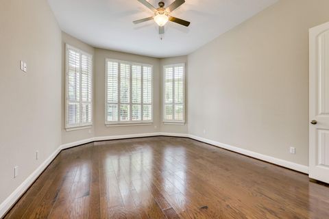 Tiny photo for 16012 La Rosa DR, Austin, TX 78738 (MLS # 3881207)