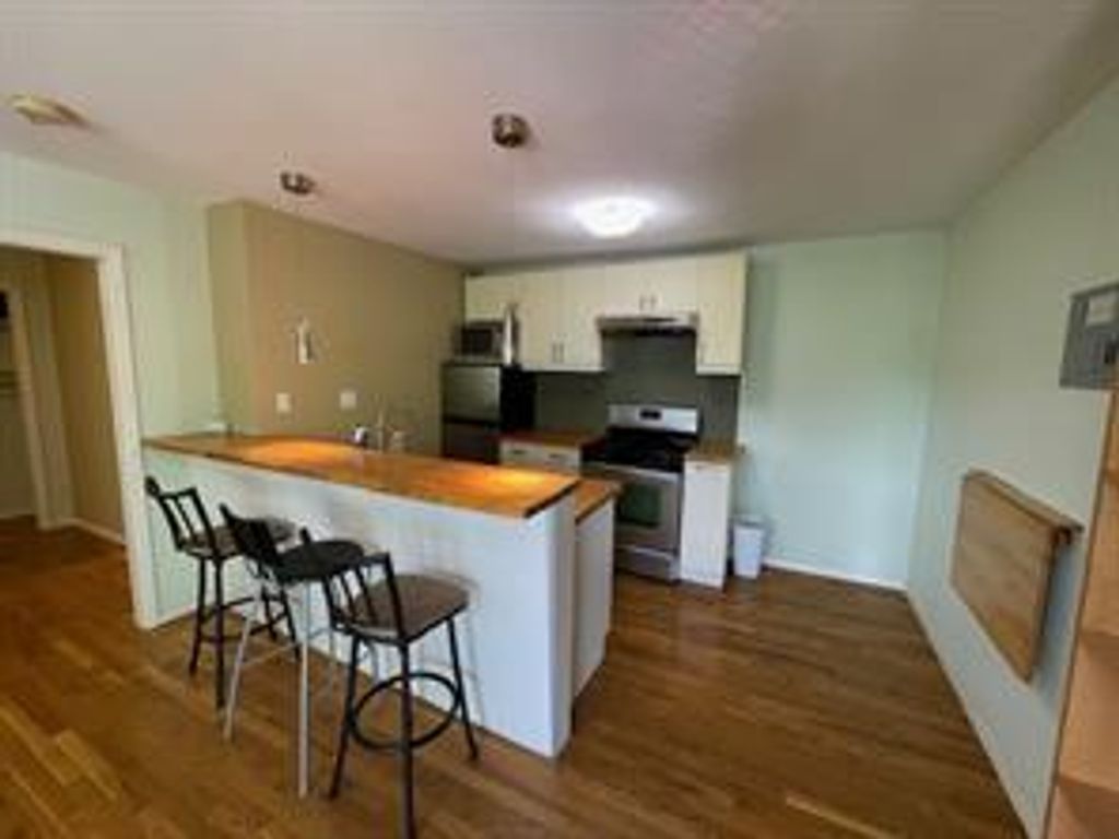 Photo of 304 E 33rd ST #24, Austin, TX 78705 (MLS # 2662370)