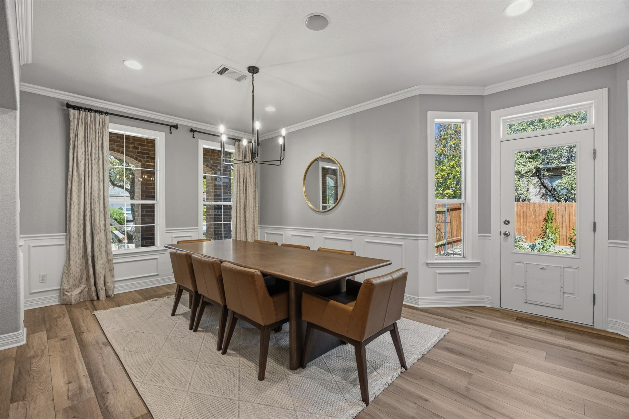 12424 Central Park DR