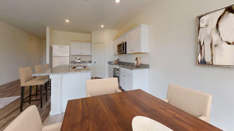 1437 Morris LOOP