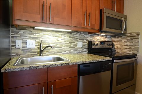 7685 Northcross DR 1109 Austin TX 78757