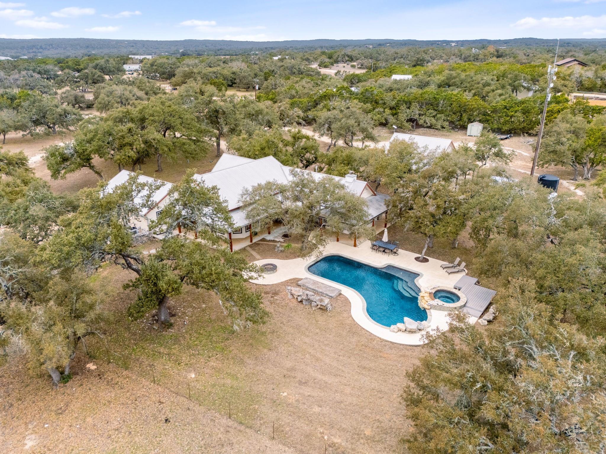 Driftwood, Texas 78619, United States, 3 Bedrooms Bedrooms, ,4 BathroomsBathrooms,Residential,Active,7234