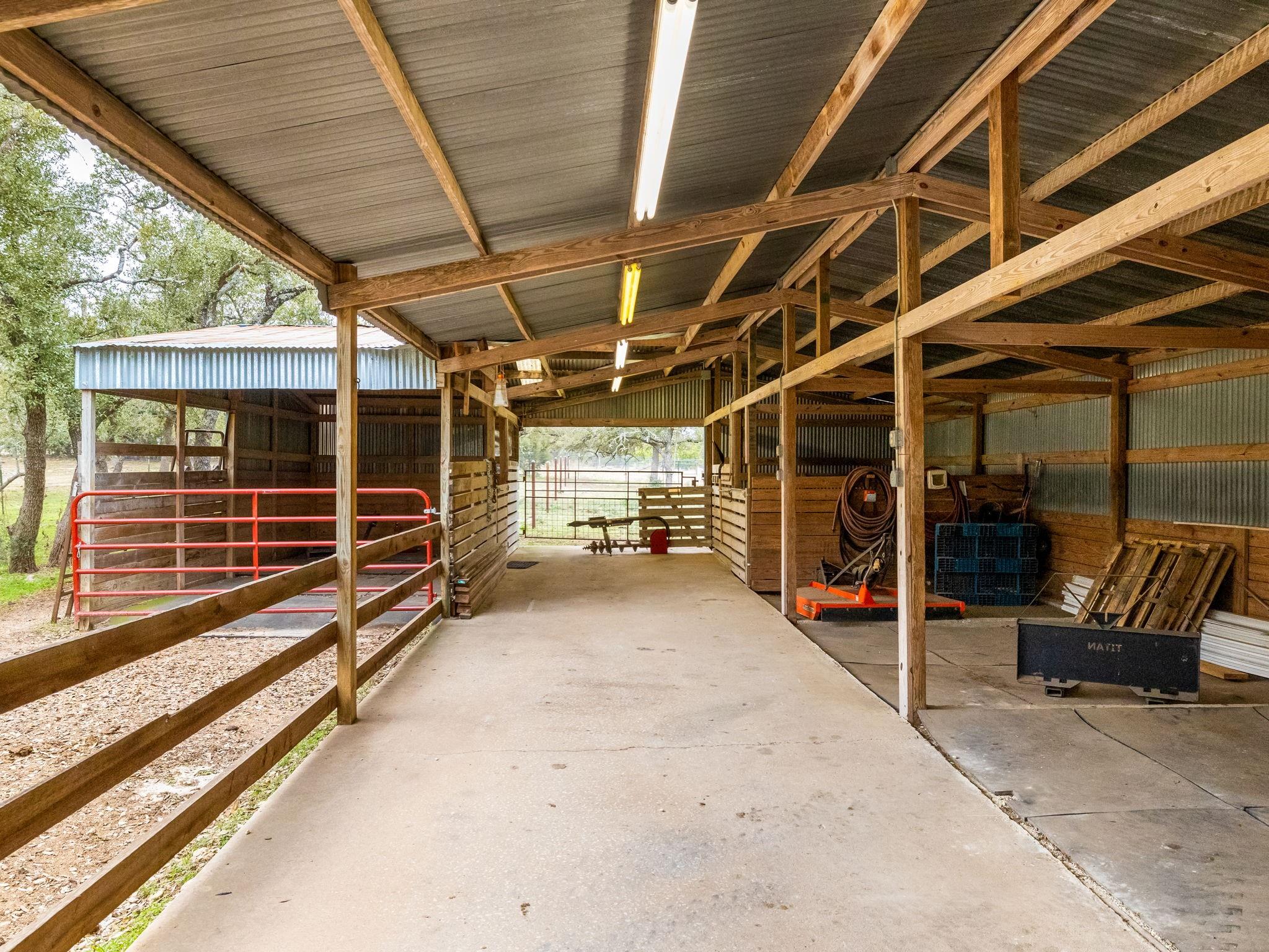 Driftwood, Texas 78619, United States, 3 Bedrooms Bedrooms, ,4 BathroomsBathrooms,Residential,Active,7234