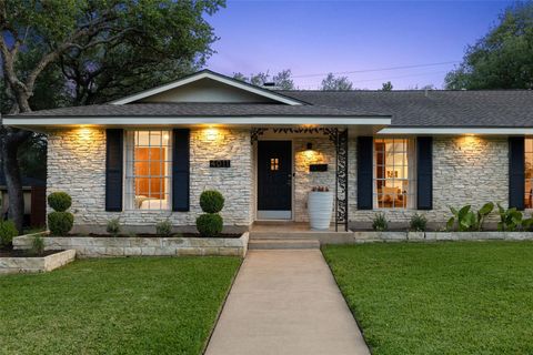Photo of 4011 Greystone DR, Austin, TX 78731 (MLS # 2335045)
