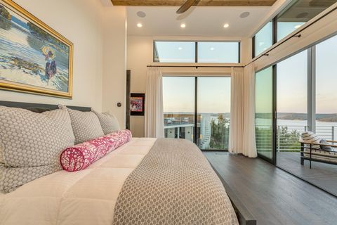 Tiny photo for 5004 McIntyre CIR, Austin, TX 78734 (MLS # 9105289)