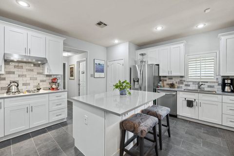 Tiny photo for 6804 Robert Dixon DR, Austin, TX 78749 (MLS # 1695371)