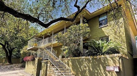 Tiny photo for 2302 E Side DR #30, Austin, TX 78704 (MLS # 4549482)