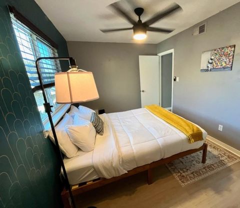 Tiny photo for 2302 E Side DR #30, Austin, TX 78704 (MLS # 4549482)