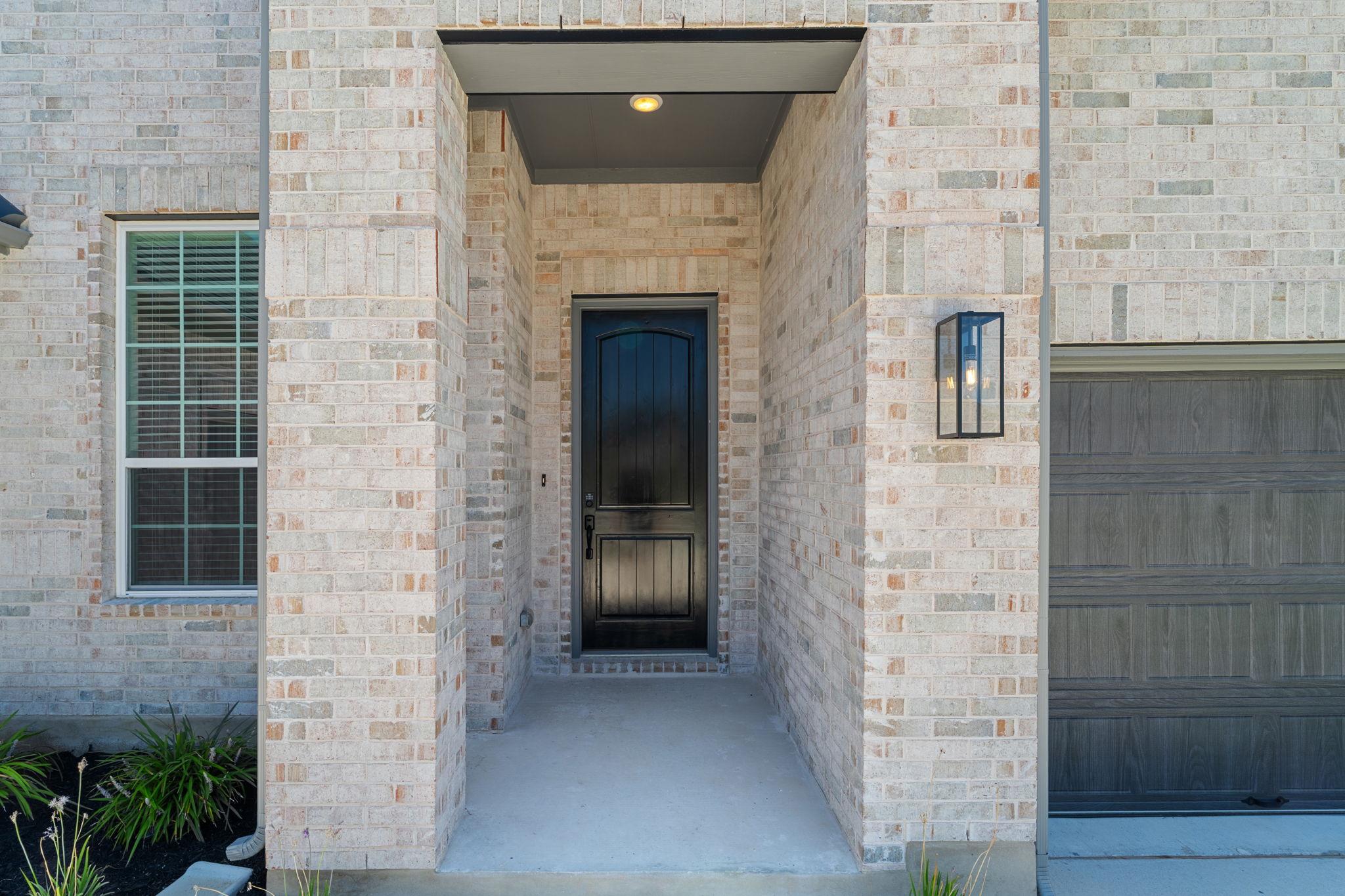 1013 Painted Horse DR