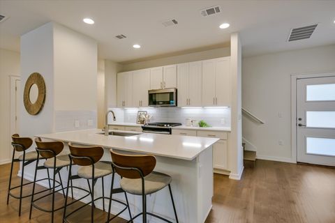 Tiny photo for 6800 Menchaca RD #31, Austin, TX 78745 (MLS # 7116049)