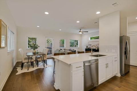Tiny photo for 6800 Menchaca RD #31, Austin, TX 78745 (MLS # 7116049)