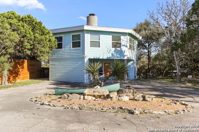 1433 Riviera DR