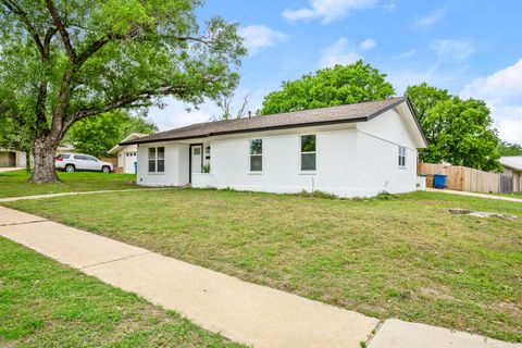 9006 Lodge CT Austin TX 78758