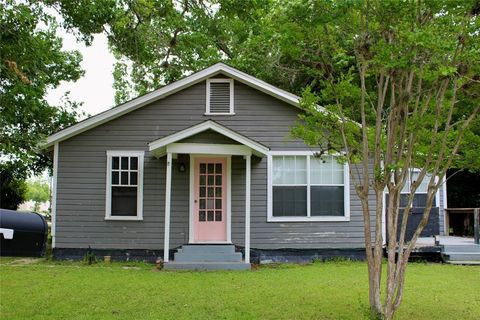 A home in Lockhart