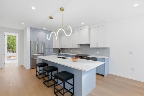 Tiny photo for 4305 Mount Vernon DR, Austin, TX 78745 (MLS # 8681710)