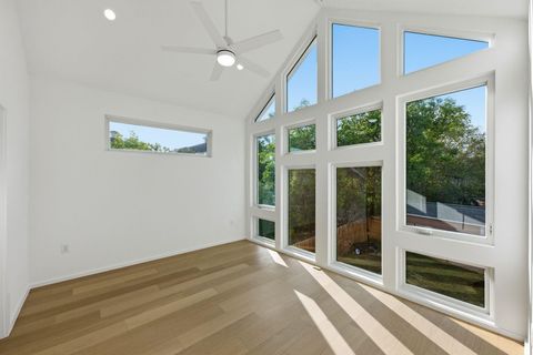 Tiny photo for 4305 Mount Vernon DR, Austin, TX 78745 (MLS # 8681710)