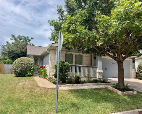 Photo of 8800 White Ibis DR #130, Austin, TX 78729 (MLS # 4832396)