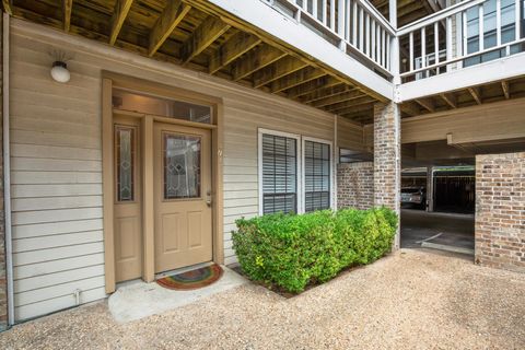 Tiny photo for 715 22 1/2 ST #101, Austin, TX 78705 (MLS # 7795806)